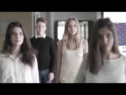Fotograma de Acoso escolar · Spot
